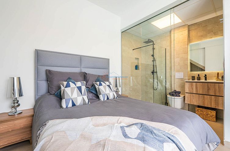Geschakelde woning in Roldán