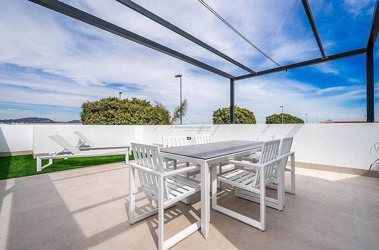 Geschakelde woning in Roldán
