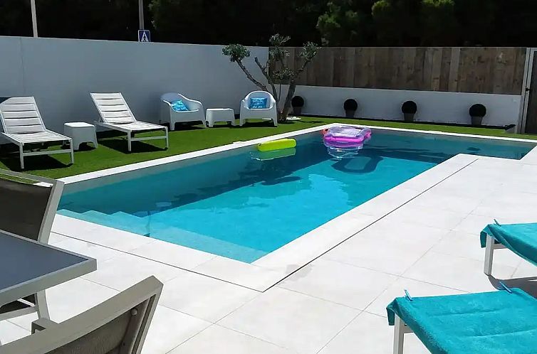 Villa Olivia met verwarmd zwembad