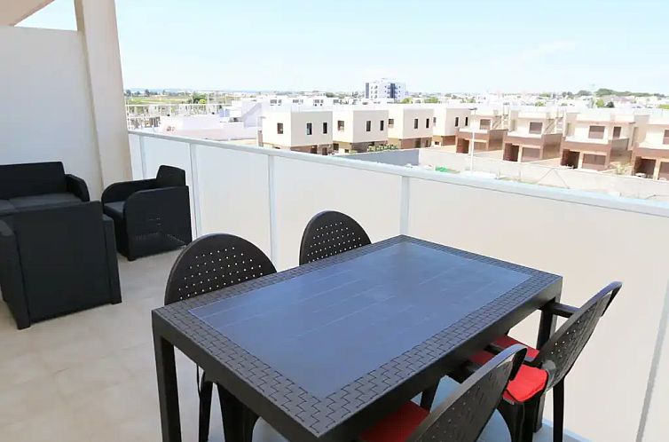 La Ribera met groot balkon 004