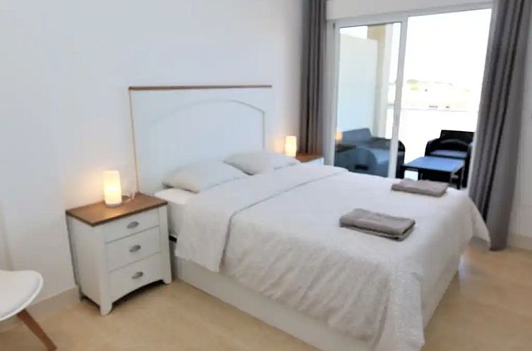 La Ribera met groot balkon 004