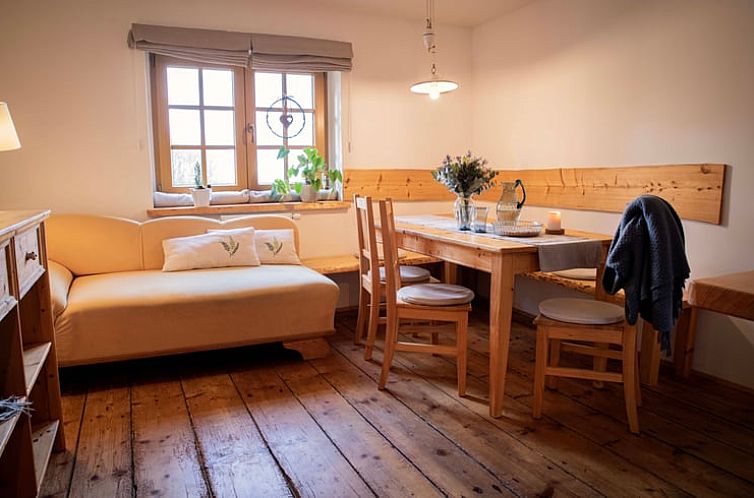 Vakantiehuisje in Krásná Lípa