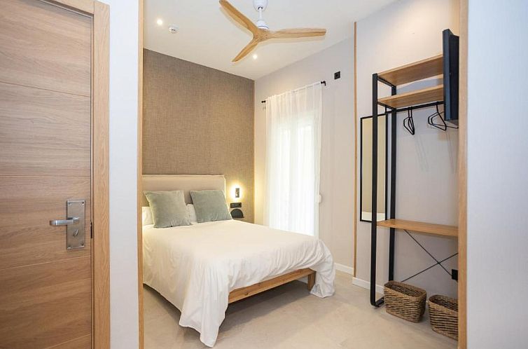 Chinitas Urban Hostel