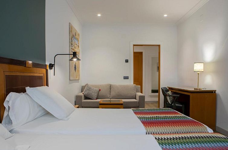 Hotel Don Curro