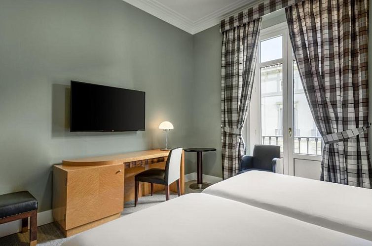 Room Mate Larios