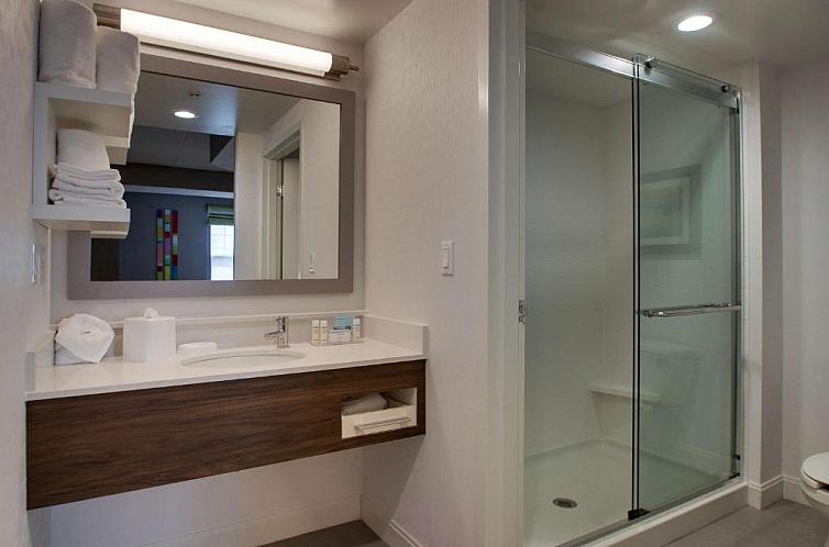 Hampton Inn & Suites Chicago/Aurora