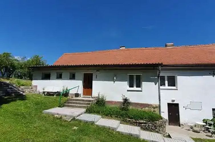 Cottage Levousy