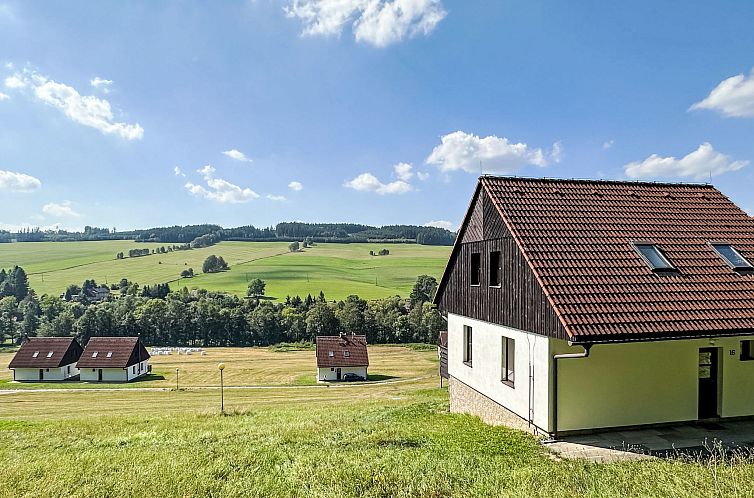 Vakantiehuis Green Valley Park Stárkov 16