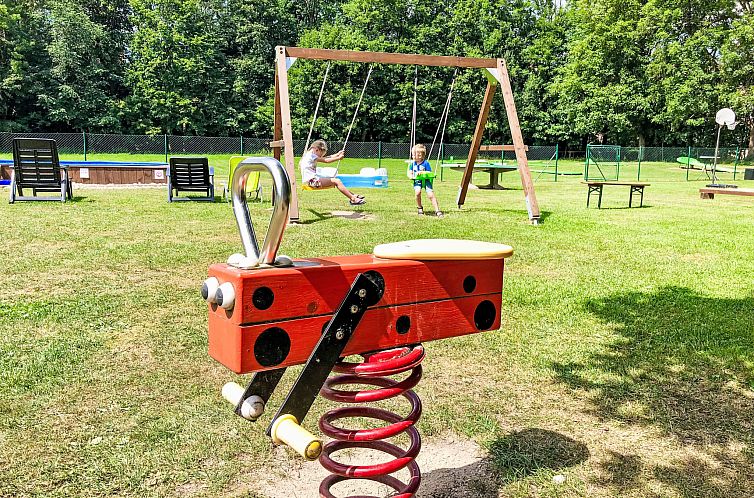 Vakantiehuis Green Valley Park Stárkov 15