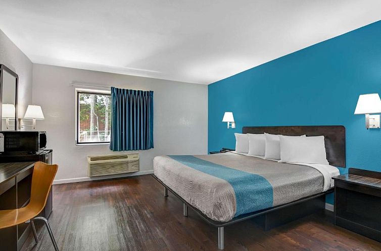 Motel 6-Norcross, GA