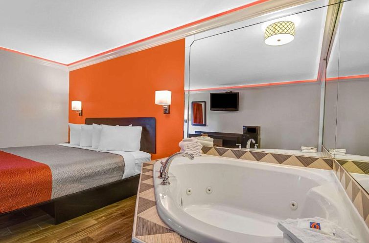 Motel 6-Norcross, GA