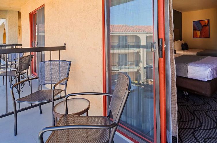 Best Western Plus Heritage Inn