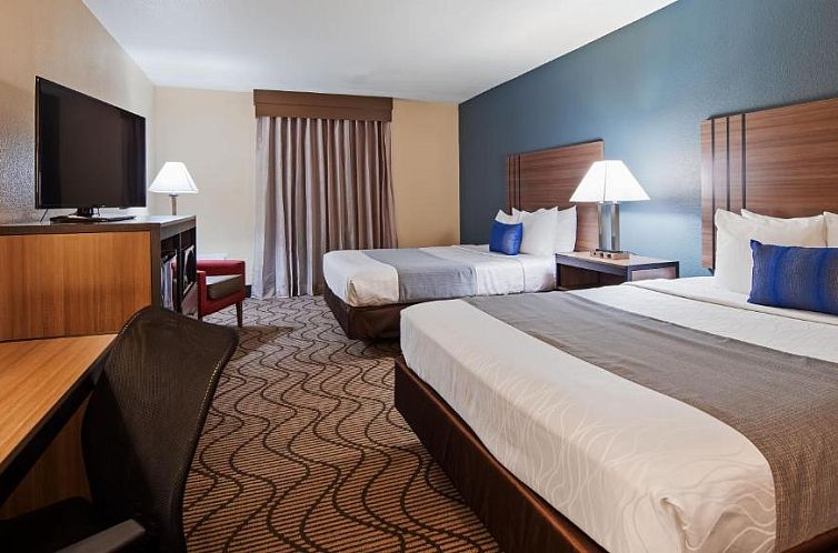 Best Western Plus Heritage Inn