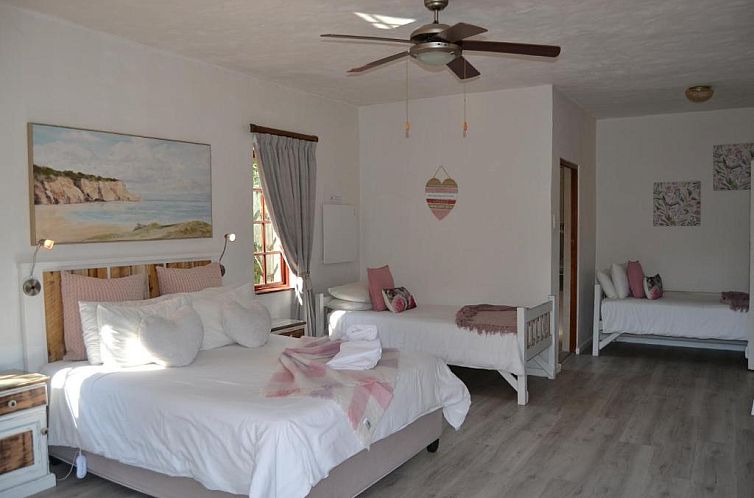 Storms River Guest Lodge