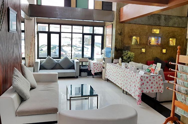 Izen Budget Hotel & Residence