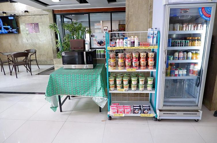 Izen Budget Hotel & Residence