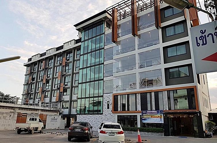 Izen Budget Hotel & Residence