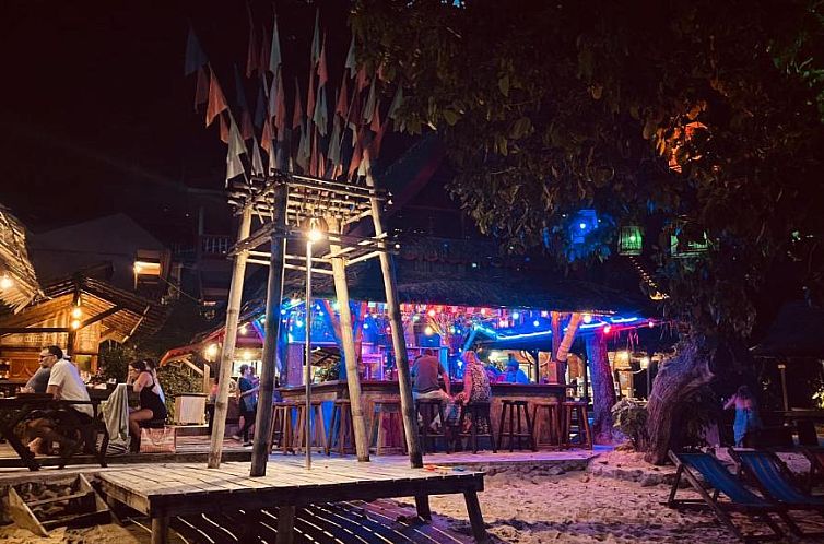 Phi Phi Relax Beach Resort