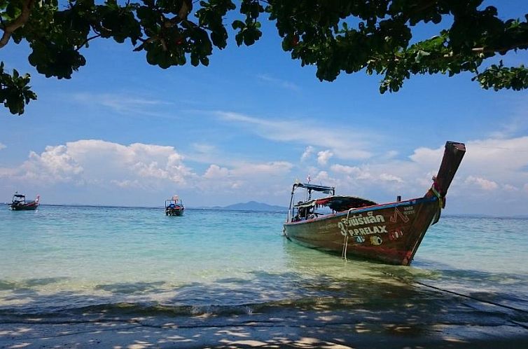 Phi Phi Relax Beach Resort