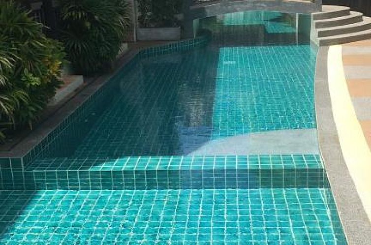 JJ Residence