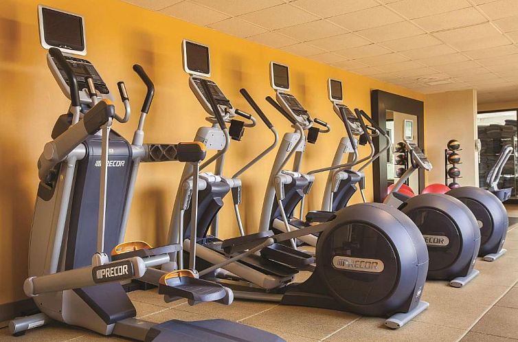 DoubleTree by Hilton Chicago - Oak Brook