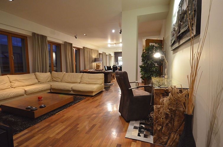 Appartement mit Terrasse