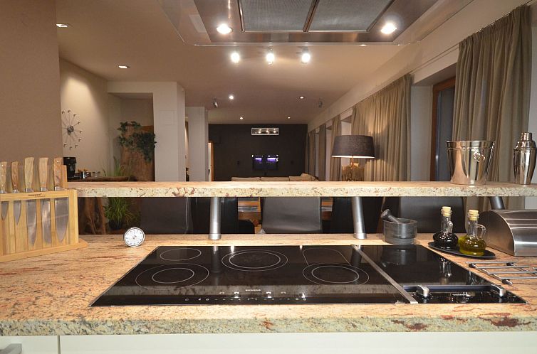 Appartement mit Terrasse