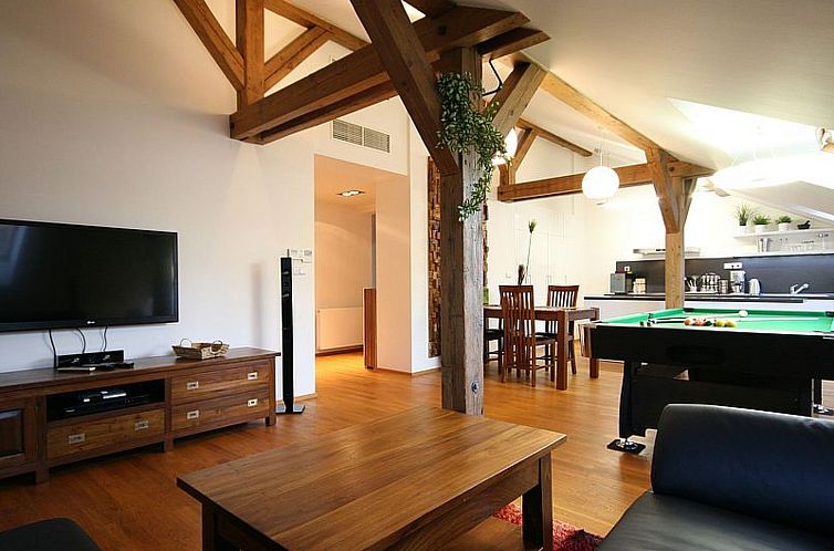 Appartement Luxuriöse Altbau-Dachgeschosswohnung in Prag