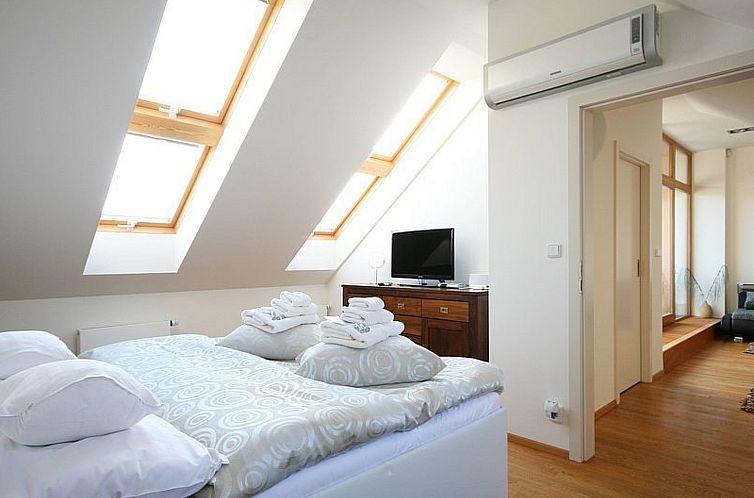 Appartement Luxuriöse Altbau-Dachgeschosswohnung in Prag