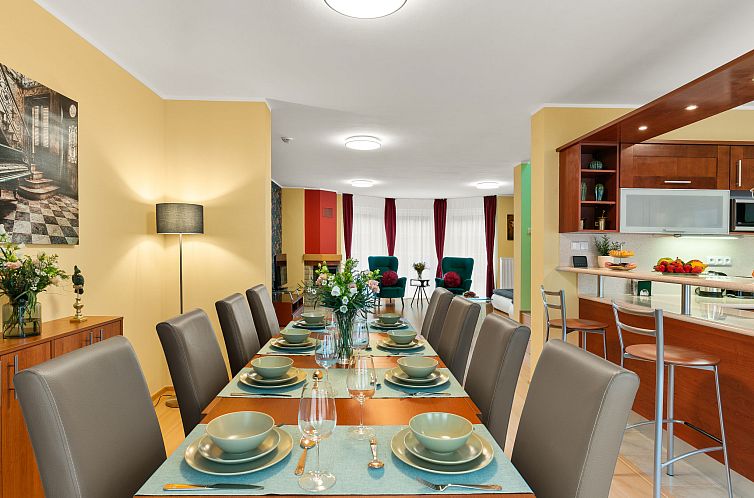 Vakantiehuis Garden & Terrace Villa