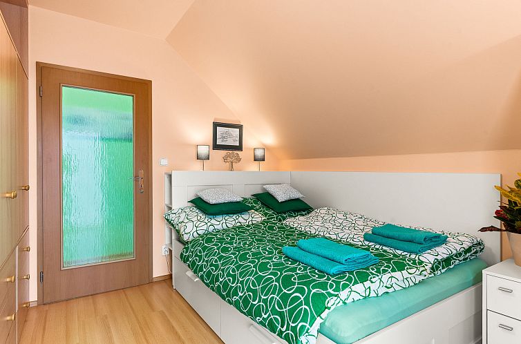 Vakantiehuis Garden & Terrace Villa