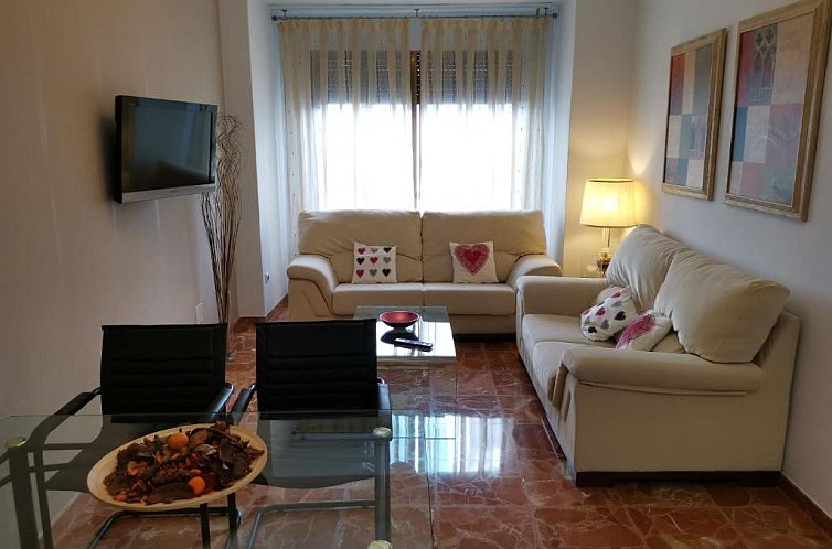 Eduardo Lucena 5, Mezquita