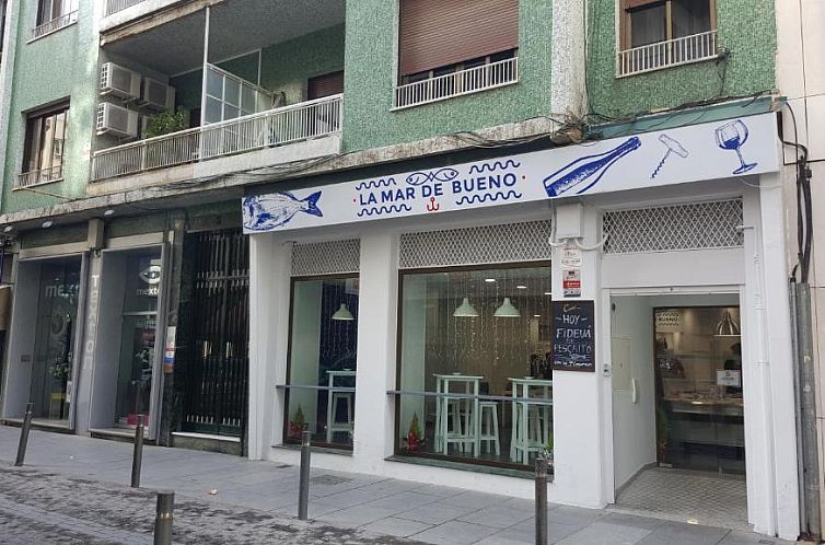 Eduardo Lucena 5, Mezquita