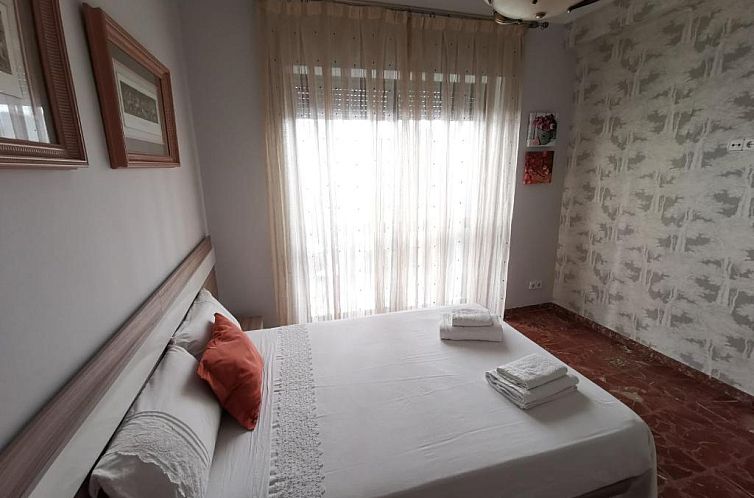 Eduardo Lucena 5, Mezquita