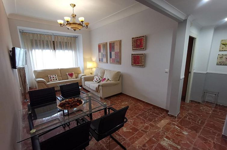 Eduardo Lucena 5, Mezquita