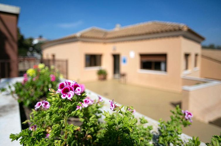 Apartamentos Turísticos La Castilleja