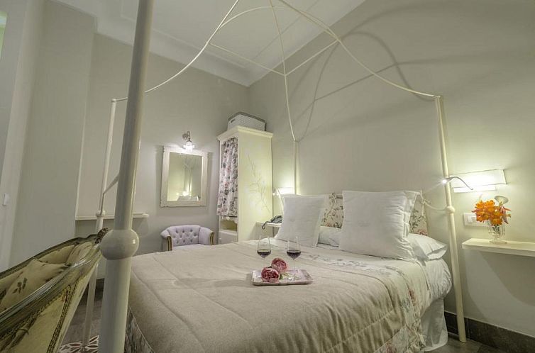 ApartaSuites Alberca Deluxe