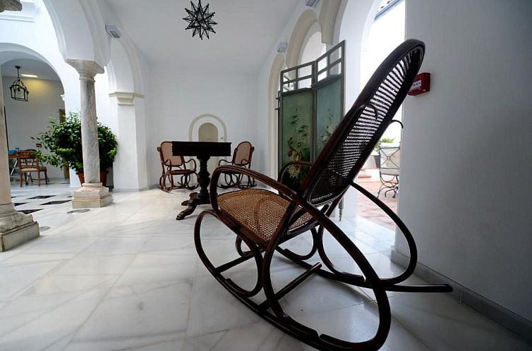 ApartaSuites Alberca Deluxe