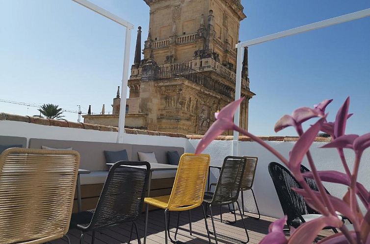 Hotel Boutique Caireles