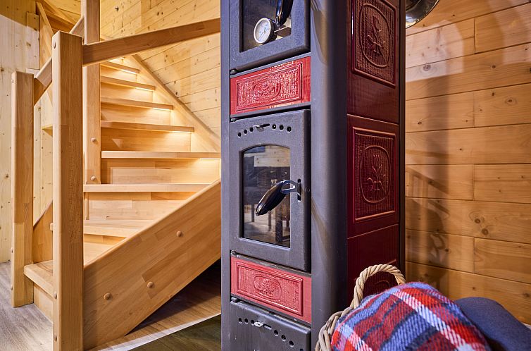 Vakantiehuis Luxe Timber Lodge & Relaxing Bath