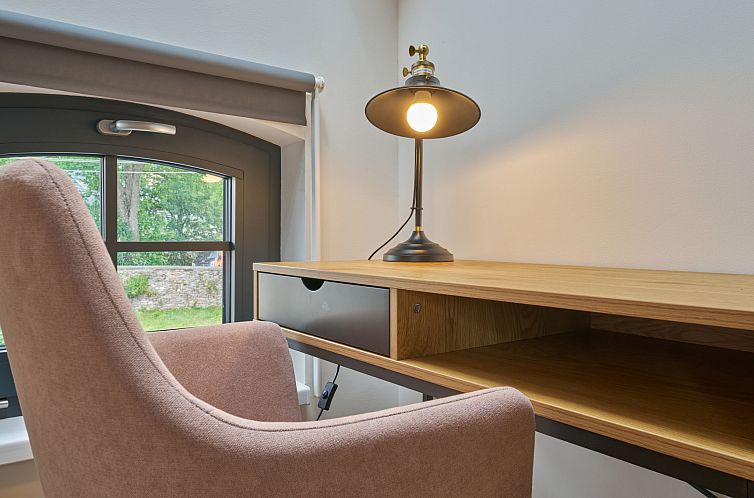 Appartement Luxury Mountain Attic with AC & Netflix