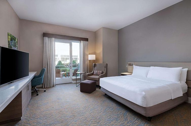 Hilton Garden Inn Saint Charles