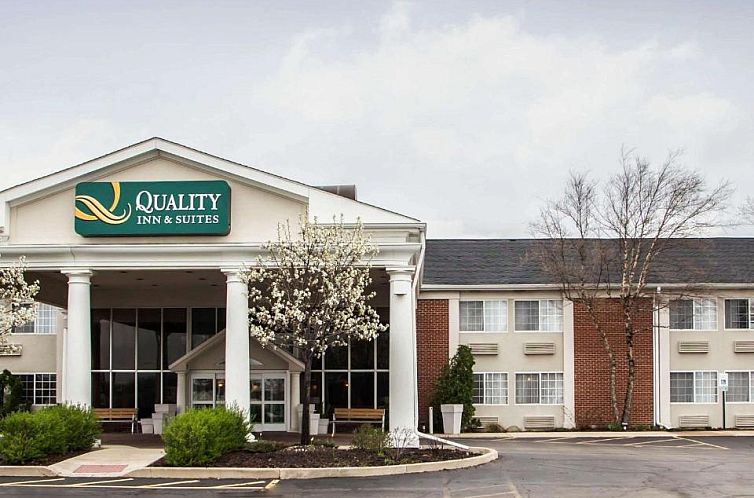 Guest house 16525503 - Apartment Midwesten - Quality Inn and Suites St Charles -West Chicago