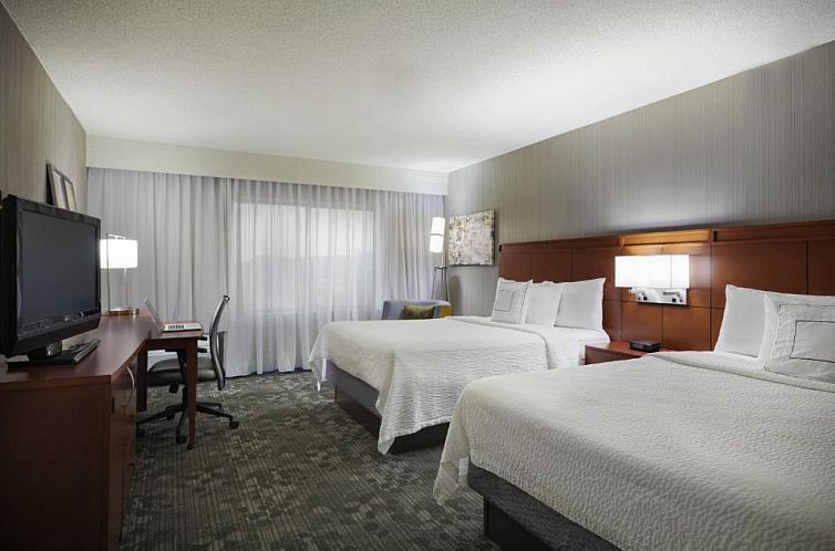 Guest house 16525505 - Apartment Midwesten - Courtyard Chicago St. Charles