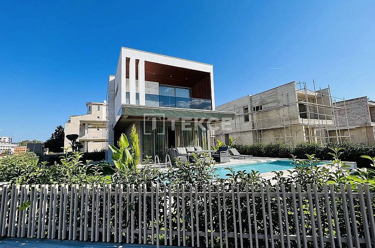 Vrijstaande woning in Kemer