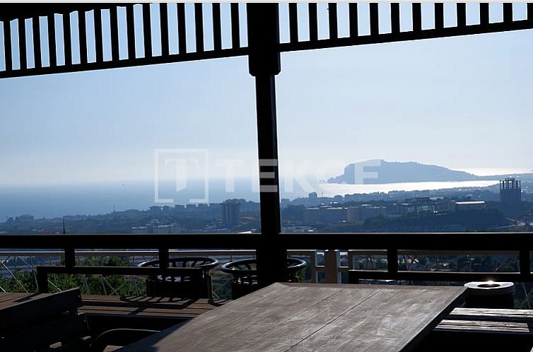 Vrijstaande woning in Alanya