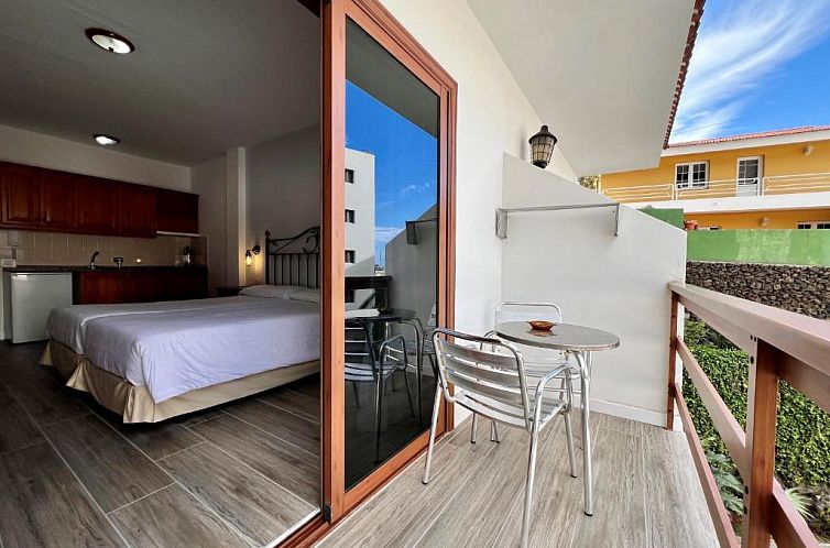 Apartamentos Frontera