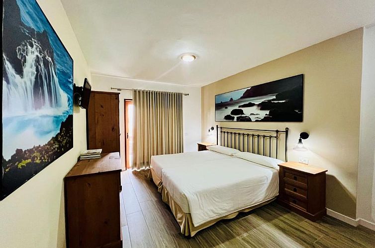 Apartamentos Frontera