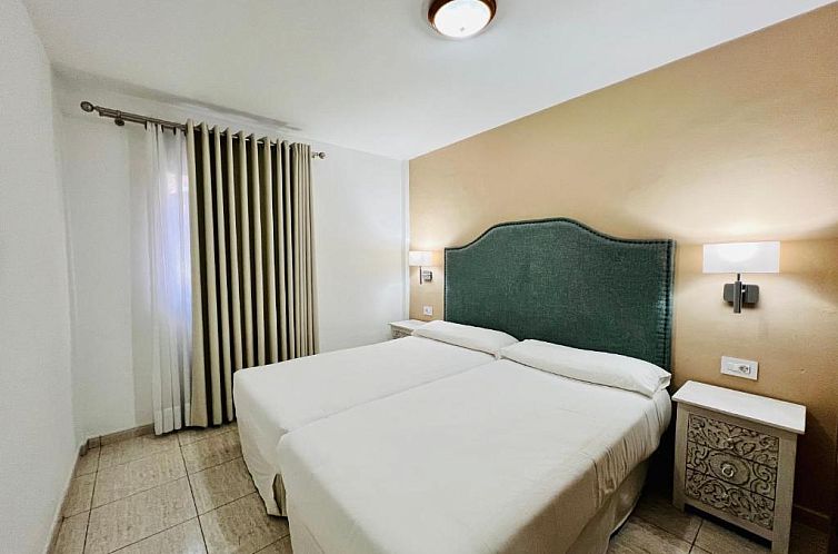 Apartamentos Frontera