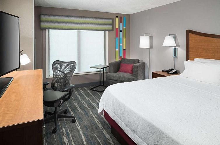 Hampton Inn & Suites Chicago North Shore